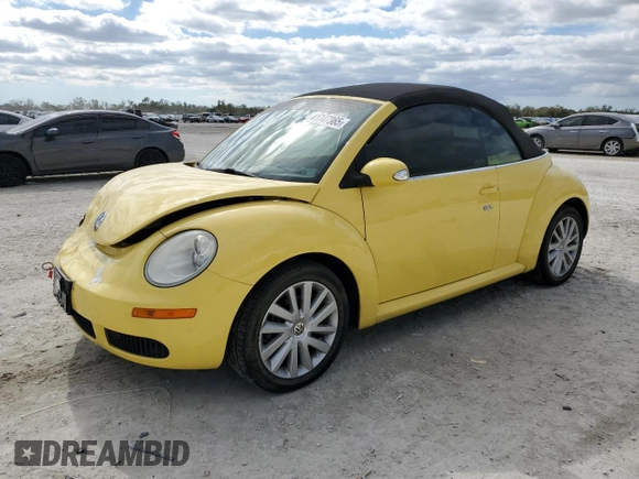 2008 Volkswagen Beetle SE with VIN 3VWRF31Y68M415714, listed as a Copart auction lot 41747365 with 84,406 mi miles and Salvage title. Bid and sale history available at DreamBid. Image 1.