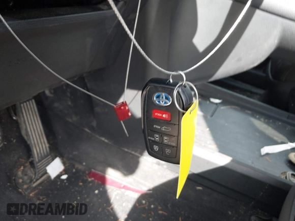 2021 Toyota Sienna XSE with VIN 5TDDRKEC6MS047574, listed as a IAAI auction lot 41688890 with 54,228 mi miles and . Bid and sale history available at DreamBid. Image 11.