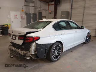 2021 BMW 5 Series 530i with VIN WBA53BH06MCG96915, listed as a IAAI auction lot 41640813 with 50,562 mi miles and . Bid and sale history available at DreamBid. Image 4.