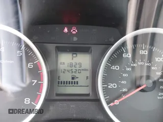 2018 Subaru Forester z VIN JF2SJABC5JH444739, wystawiony jako IAAI lot #42123918 z przebiegiem 124 520 mil mil oraz . Historia ofert i sprzedaży dostępna na DreamBid. Obrazek 16.