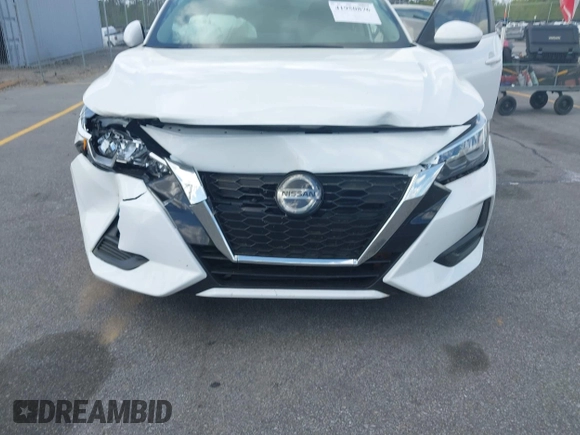2022 Nissan Sentra SV with VIN 3N1AB8CV7NY236066, listed as a IAAI auction lot 41950876 with 26,067 mi miles. Bid and sale history available at carsss.com. Image 6.