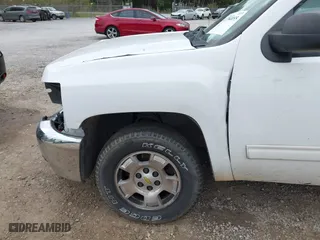 2012 Chevrolet Silverado 1500 LT with VIN 1GCRCSE01CZ180933, listed as a IAAI auction lot 41784055 with 235,310 mi miles. Bid and sale history available at carsss.com. Image 17.