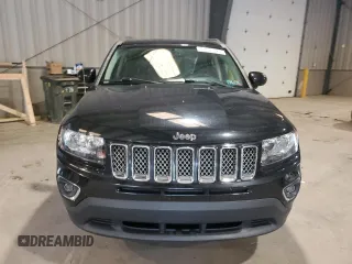 2016 Jeep Compass Latitude z VIN 1C4NJDEB3GD759975, wystawiony jako Copart lot #64731025 z przebiegiem 110 994 mil mil oraz Czysty tytuł • Clean title. Historia ofert i sprzedaży dostępna na DreamBid. Obrazek 5.