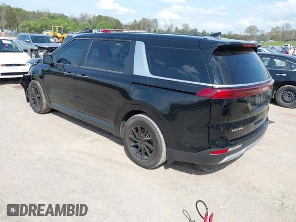 2024 Kia Carnival EX with VIN KNDNC5H30R6314489, listed as a IAAI auction lot 41923732 with 48,662 mi miles and . Bid and sale history available at carsss.com. Image 3.