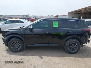2021 Nissan Rogue S z VIN 5N1AT3AA6MC687652, wystawiony jako IAAI lot #42061135 z przebiegiem 115 410 mil mil oraz . Historia ofert i sprzedaży dostępna na DreamBid. Obrazek 15.
