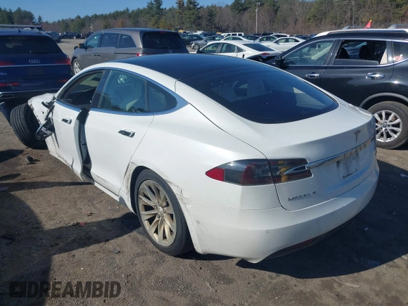 2017 Tesla Model S 100D with VIN 5YJSA1E22HF219352, listed as a IAAI auction lot 41831322 with 97,516 mi miles and . Bid and sale history available at DreamBid. Image 3.