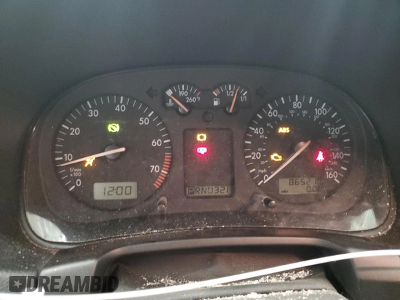 2004 Volkswagen Golf GL с VIN 9BWFL61J844026894, выставлен на аукционе Copart как лот 72144304 с пробегом 86 521 миль миль и Списание • Salvage title. История ставок и продаж доступна на DreamBid. Изображение 9.