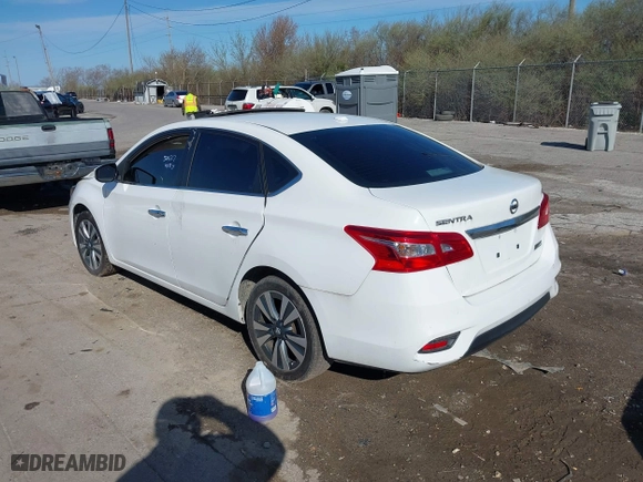 2019 Nissan Sentra SR with VIN 3N1AB7AP1KY325707, listed as a IAAI auction lot 41943304 with 1 mi miles. Bid and sale history available at carsss.com. Image 3.