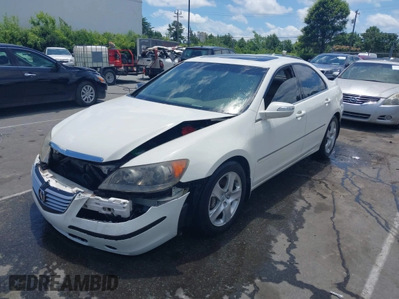 2006 Acura RL with VIN JH4KB16566C003955, listed as a IAAI auction lot 42526580 with 191,823 mi miles and . Bid and sale history available at DreamBid. Image 18.