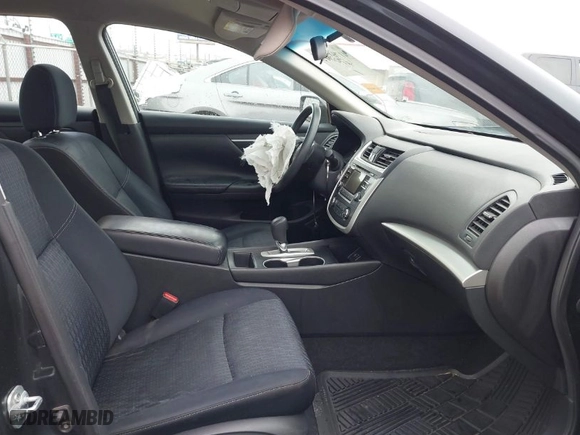 2016 Nissan Altima 2.5 SR with VIN 1N4AL3AP8GN354652, listed as a IAAI auction lot 41707435 with 128,813 mi miles. Bid and sale history available at carsss.com. Image 5.