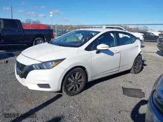 2021 Nissan Versa SV with VIN 3N1CN8EV8ML847281, listed as a IAAI auction lot 41017537 with 71,676 mi miles. Bid and sale history available at carsss.com. Image 17.