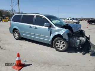 2010 Chrysler Town & Country Touring with VIN 2A4RR5D17AR266307, listed as a Copart auction lot 51007275 with 205,547 mi miles and Salvage Title. Bid and sale history available at DreamBid. Image 4.