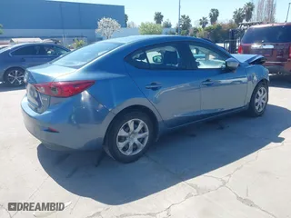2014 Mazda Mazda3 i Sport with VIN JM1BM1U7XE1192670, listed as a IAAI auction lot 41991826 with 98,987 mi miles. Bid and sale history available at carsss.com. Image 4.