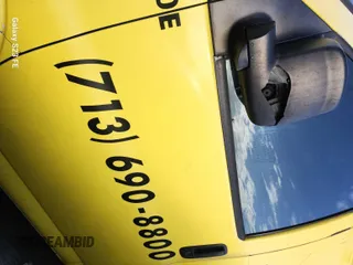 2015 Chevrolet Express Cargo с VIN 1GCWGFCF3F1172874, выставлен на аукционе IAAI как лот 42792029 с пробегом 183 334 миль миль и . История ставок и продаж доступна на DreamBid. Изображение 14.