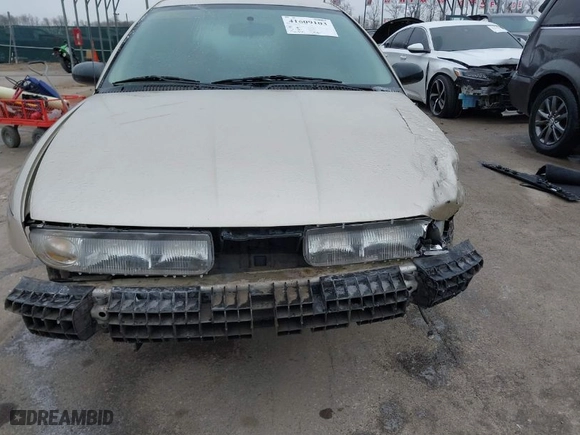 1997 Saturn SW with VIN 1G8ZK8270VZ205793, listed as a IAAI auction lot 41609103 with 120,754 mi miles. Bid and sale history available at carsss.com. Image 6.