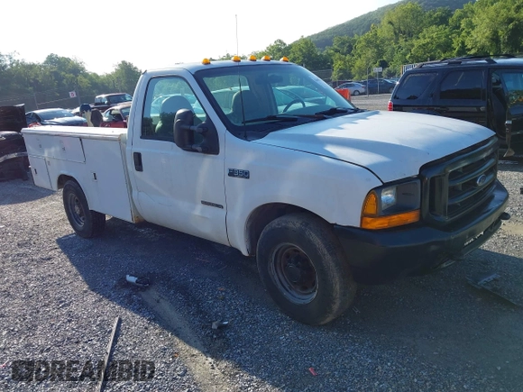 2000 Ford F-350 XL with VIN 1FDSF34F0YEA63553, listed as a IAAI auction lot 42698138 with 329,643 mi miles and . Bid and sale history available at DreamBid. Image 1.