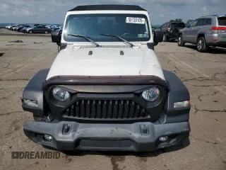 2020 Jeep Gladiator Sport S with VIN 1C6HJTAG3LL130331, listed as a Copart auction lot 58130105 with 103,195 mi miles and Salvage title. Bid and sale history available at DreamBid. Image 5.