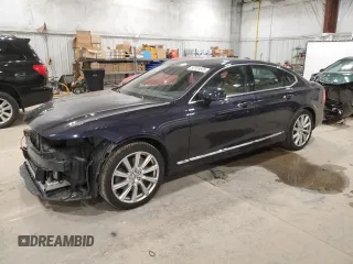 2017 Volvo S90 Inscription with VIN YV1A22ML5H1017441, listed as a Copart auction lot 52323535 with 73,951 mi miles and Clean Title. Bid and sale history available at carsss.com. Image 1.