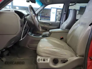 2002 Ford Expedition Eddie Bauer with VIN 1FMPU18L22LA88795, listed as a Copart auction lot 49860805 with 195,631 mi miles and Salvage title. Bid and sale history available at DreamBid. Image 7.