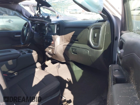 2020 Chevrolet Silverado 1500 LT with VIN 3GCUYDED2LG232550, listed as a IAAI auction lot 41733055 with 110,847 mi miles and . Bid and sale history available at DreamBid. Image 5.