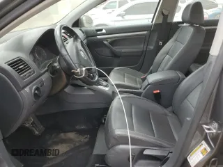 2008 Volkswagen Jetta SE z VIN 3VWRM71K08M099347, wystawiony jako Copart lot #57061795 z przebiegiem 129 225 mil mil oraz Szkoda całkowita • Salvage title. Historia ofert i sprzedaży dostępna na DreamBid. Obrazek 7.