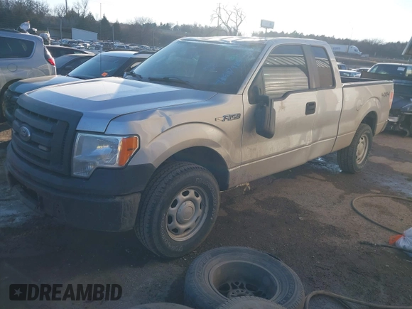 2012 Ford F-150 XL with VIN 1FTFX1EF5CFB27353, listed as a IAAI auction lot 41617984 with 219,875 mi miles. Bid and sale history available at carsss.com. Image 17.