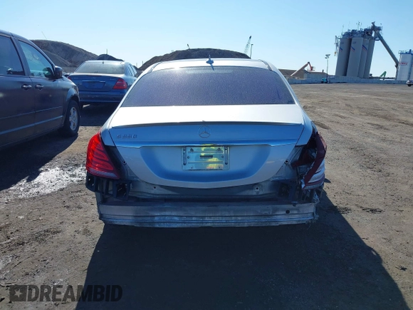 2014 Mercedes-Benz S-Class S 550 with VIN WDDUG8CB9EA032946, listed as a IAAI auction lot 41925030 with 15,304 mi miles. Bid and sale history available at carsss.com. Image 16.
