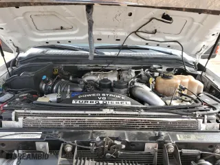 2008 Ford Super Duty F-450 DRW XL with VIN 1FTXW43R28EC30667, listed as a Copart auction lot 82930884 with 172,384 mi miles and Clean Title. Bid and sale history available at carsss.com. Image 11.