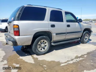 2004 Chevrolet Tahoe LT with VIN 1GNEC13ZX4R245717, listed as a Copart auction lot 50137035 with 253,914 mi miles and Salvage Title. Bid and sale history available at carsss.com. Image 3.