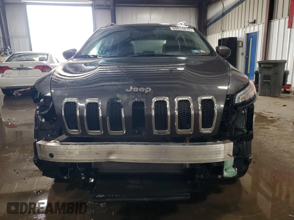 2017 Jeep Cherokee Limited z VIN 1C4PJMDB2HW601286, wystawiony jako Copart lot #60034815 z przebiegiem 55 948 mil mil oraz Szkoda całkowita • Salvage title. Historia ofert i sprzedaży dostępna na DreamBid. Obrazek 5.