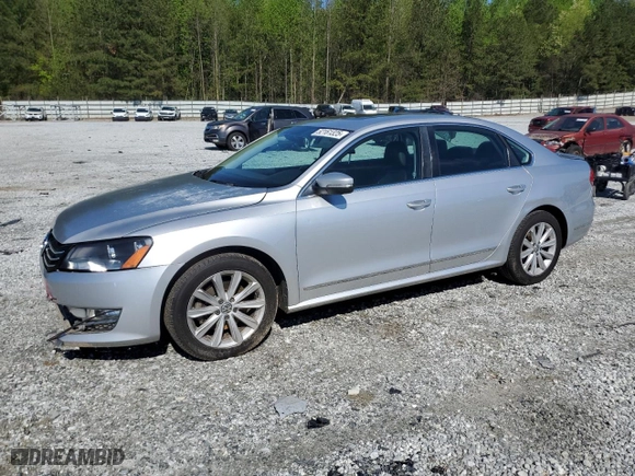2013 Volkswagen Passat SEL Premium with VIN 1VWCP7A32DC070188, listed as a Copart auction lot 52161325 with 175,368 mi miles and Salvage Title. Bid and sale history available at carsss.com. Image 1.