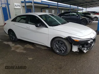 2024 Hyundai Elantra SEL with VIN KMHLM4DGXRU696092, listed as a Copart auction lot 51510445 with 18,745 mi miles and Non Repairable. Bid and sale history available at carsss.com. Image 4.