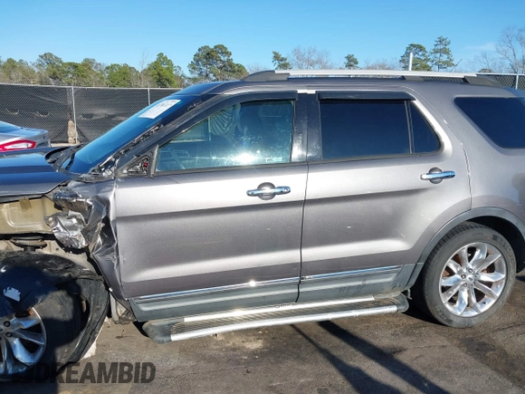2013 Ford Explorer XLT with VIN 1FM5K7D81DGA57549, listed as a IAAI auction lot 41706113 with 132,813 mi miles and . Bid and sale history available at DreamBid. Image 17.