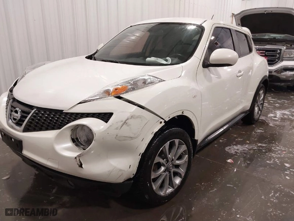 2012 Nissan Juke SV with VIN JN8AF5MV3CT126303, listed as a IAAI auction lot 41609343 with 107,237 mi miles. Bid and sale history available at carsss.com. Image 6.