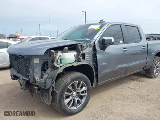 2019 Chevrolet Silverado 1500 LT with VIN 1GCPWCED6KZ135346, listed as a IAAI auction lot 41699026 with 110,089 mi miles. Bid and sale history available at carsss.com. Image 6.