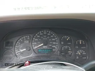 2002 Chevrolet Suburban LT with VIN 1GNFK16Z62J127727, listed as a IAAI auction lot 42367170 with 253,958 mi miles and . Bid and sale history available at DreamBid. Image 7.