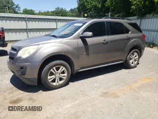 2012 Chevrolet Equinox 1LT z VIN 2GNALDEK3C6185922, wystawiony jako Copart lot #57038455 z przebiegiem 223 858 mil mil oraz Szkoda całkowita • Salvage title. Historia ofert i sprzedaży dostępna na DreamBid. Obrazek 1.