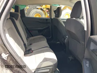 2022 Ford Escape SE with VIN 1FMCU0G69NUB35565, listed as a IAAI auction lot 42265525 with 27,711 mi miles and . Bid and sale history available at DreamBid. Image 8.