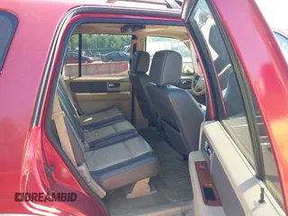 2007 Ford Expedition Eddie Bauer с VIN 1FMFU18557LA93543, выставлен на аукционе IAAI как лот 42227120 с пробегом 187 991 миль миль и . История ставок и продаж доступна на DreamBid. Изображение 8.