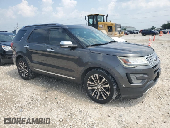 2017 Ford Explorer Platinum с VIN 1FM5K8HT8HGC20790, выставлен на аукционе Copart как лот 55330035 с пробегом 131 810 миль миль и Чистый • Clean title. История ставок и продаж доступна на DreamBid. Изображение 4.
