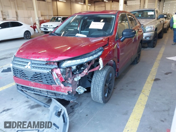 2022 Mitsubishi Eclipse Cross LE z VIN JA4ATVAA6NZ013879, wystawiony jako IAAI lot #41450278 z przebiegiem 33 830 mil mil oraz . Historia ofert i sprzedaży dostępna na DreamBid. Obrazek 18.