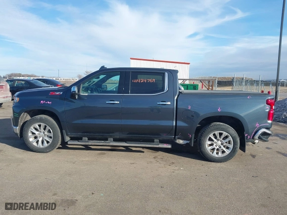2019 Chevrolet Silverado 1500 LTZ with VIN 1GCUYGED2KZ244746, listed as a IAAI auction lot 41424769 with 38,467 mi miles. Bid and sale history available at carsss.com. Image 14.