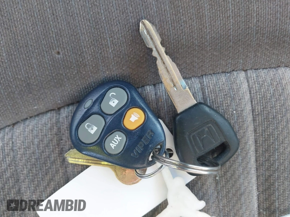 1998 Honda Accord LX z VIN 1HGCG5642WA046417, wystawiony jako IAAI lot #41945037 z przebiegiem Nie podano mil oraz . Historia ofert i sprzedaży dostępna na DreamBid. Obrazek 11.
