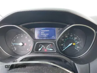 2013 Ford Focus SE with VIN 1FADP3K28DL112777, listed as a IAAI auction lot 41386940 with 107,893 mi miles. Bid and sale history available at carsss.com. Image 7.