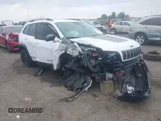2021 Jeep Cherokee Trailhawk with VIN 1C4PJMBX4MD239112, listed as a IAAI auction lot 42271040 with 62,917 mi miles and . Bid and sale history available at DreamBid. Image 1.