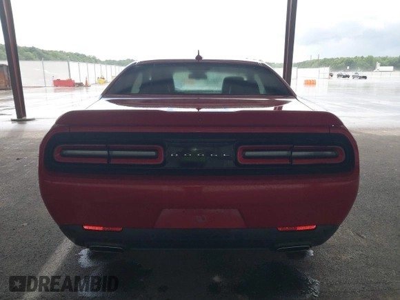 2016 Dodge Challenger SXT Plus z VIN 2C3CDZAG3GH114117, wystawiony jako IAAI lot #42334494 z przebiegiem 131 667 mil mil oraz . Historia ofert i sprzedaży dostępna na DreamBid. Obrazek 16.