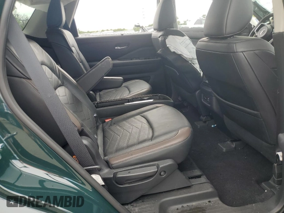 2022 Nissan Pathfinder Platinum with VIN 5N1DR3DK5NC262389, listed as a Copart auction lot 64742985 with 39,985 mi miles and Salvage title. Bid and sale history available at DreamBid. Image 11.