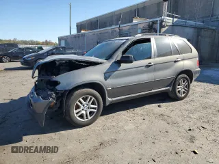 2006 BMW X5 3.0i with VIN 5UXFA13546LY32628, listed as a Copart auction lot 76489804 with 272,051 mi miles and Salvage Title. Bid and sale history available at carsss.com. Image 1.
