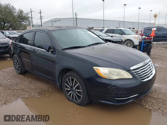 2011 Chrysler 200 LX with VIN 1C3BC4FB1BN521335, listed as a IAAI auction lot 41552093 with 221,145 mi miles. Bid and sale history available at carsss.com. Image 1.