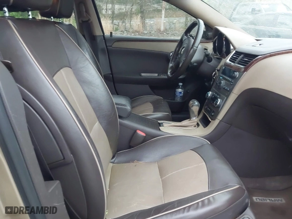 2008 Chevrolet Malibu LTZ with VIN 1G1ZK57708F242810, listed as a IAAI auction lot 41918852 with 211,623 mi miles. Bid and sale history available at carsss.com. Image 5.